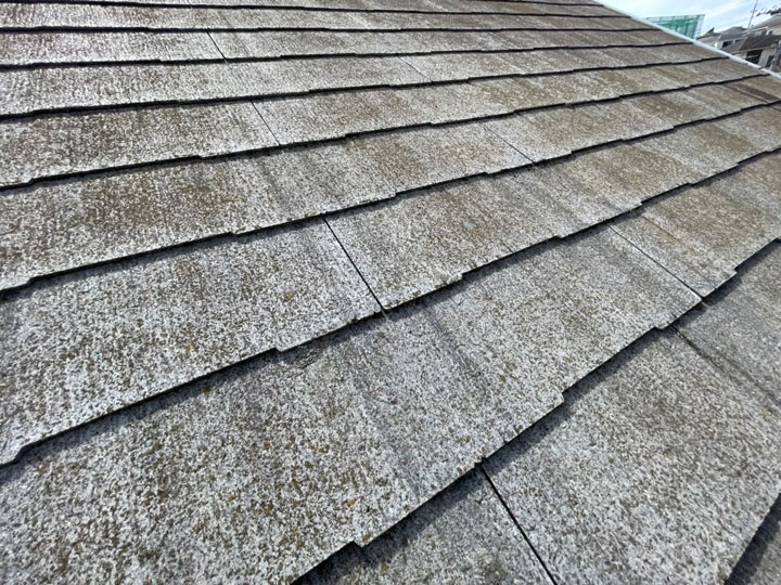 基本はカバー工法や葺き替えで対応