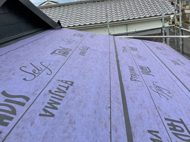 タディスセルフ