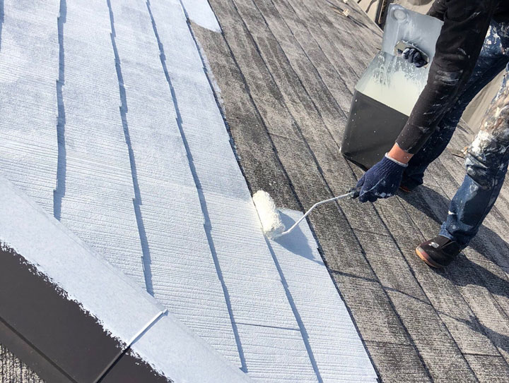 スレート屋根の塗装は本当に必要？塗るべき理由と注意点を専門業者が徹底解説