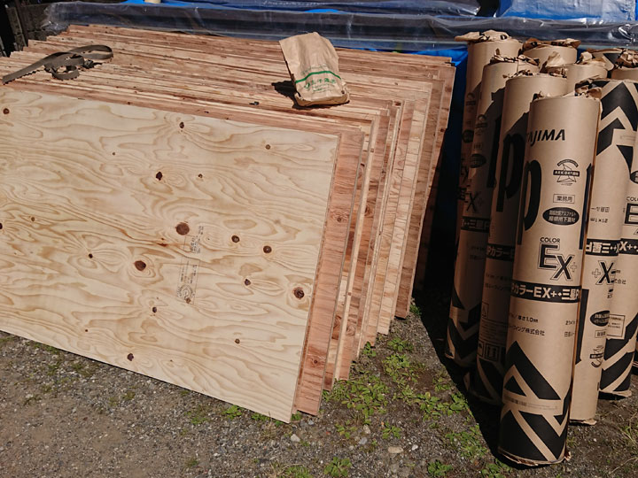 施工前の野地板