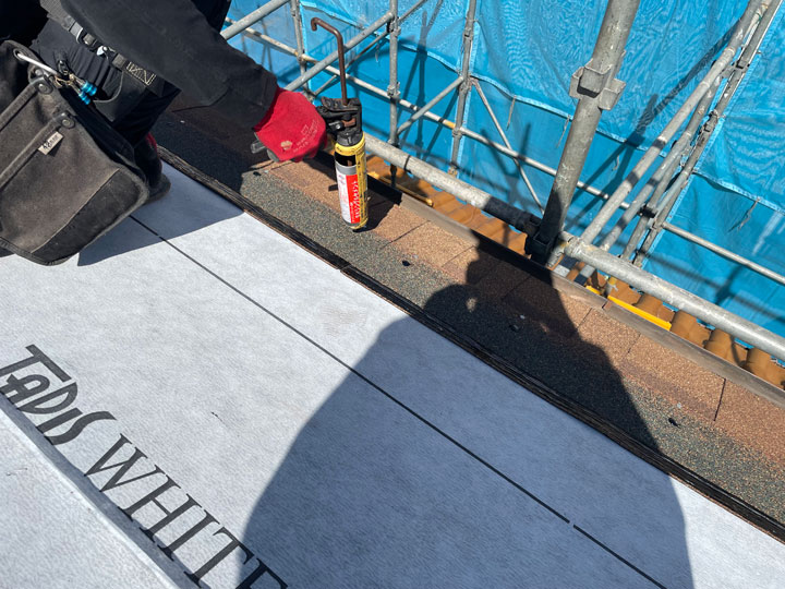 アスファルトシングルへの塗装は必要？おすすめしていない理由とは