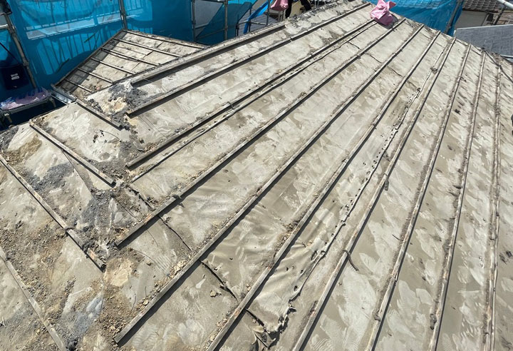 瓦屋根葺き替え