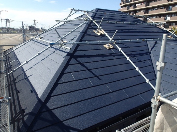 築16年パミール屋根からスーパーガルテクト屋根へカバー工法してリフォームしたお住まい