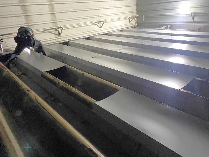 ガルバリウム鋼板の設置