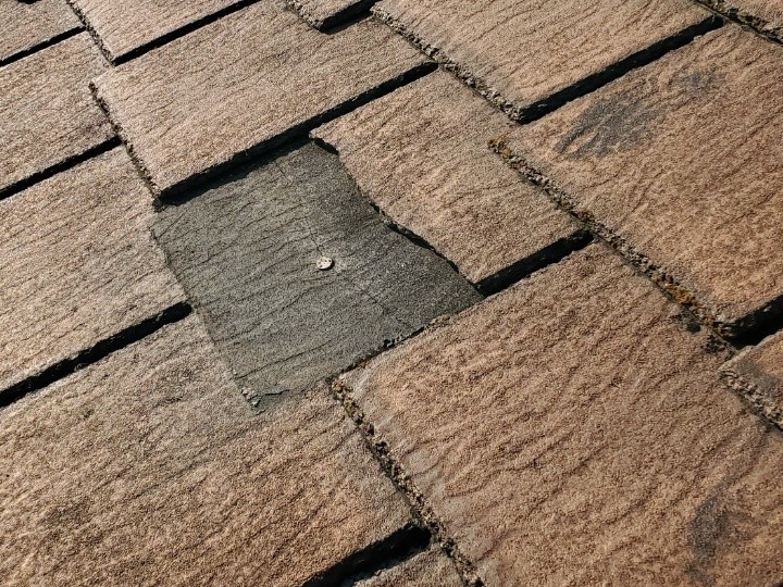 スレート材の欠損部