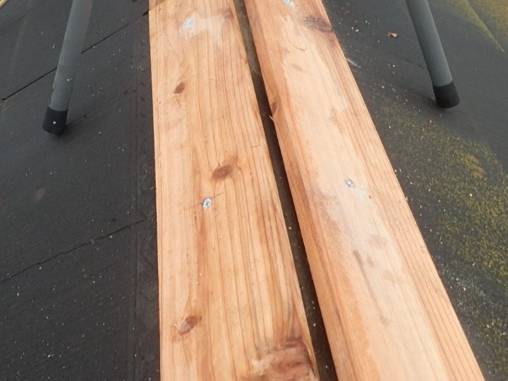 新しい貫板の設置