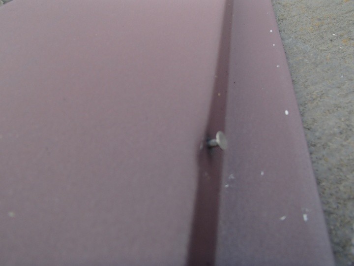 釘の緩みと固定力の低下