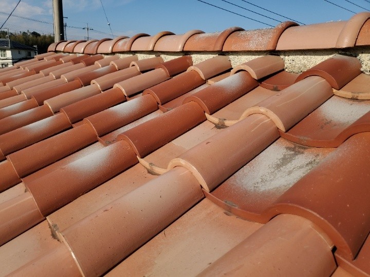 令和元年房総半島台風被害で損壊した瓦屋根