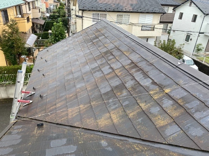工事前のスレート屋根の状態