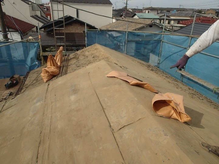 既存屋根の撤去後に見えた下地の状態確認