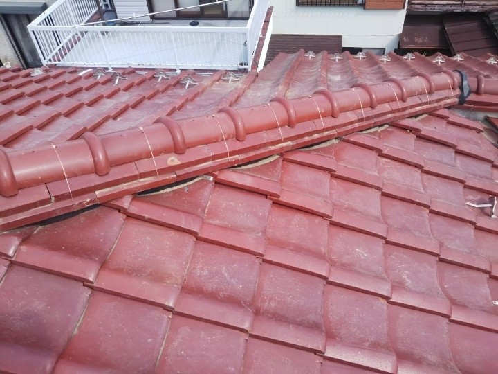 棟瓦取り直し工事を施工した築30年お住まい