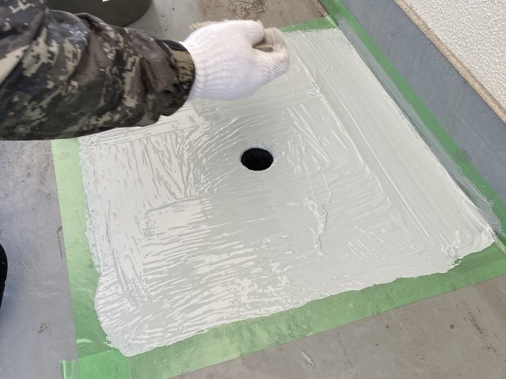 DSカラーゼロによるウレタン防水（二層塗り）