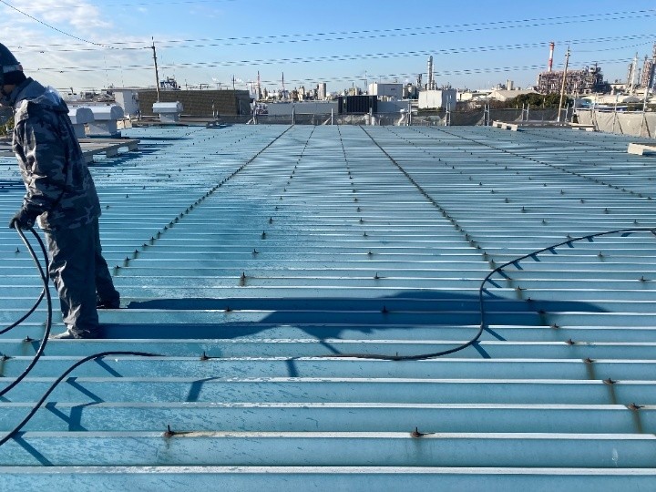 高圧洗浄で汚れと劣化粉をリセット