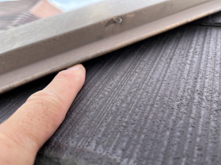 棟板金の浮きの確認