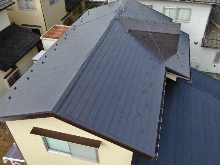 スレート屋根をサーモアイSiで遮熱塗装工事したお住まい