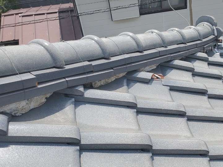 令和元年房総半島台風被害で損壊した瓦屋根