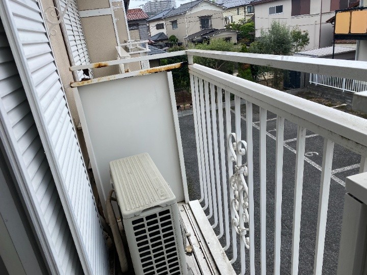 バルコニー手摺の腐食