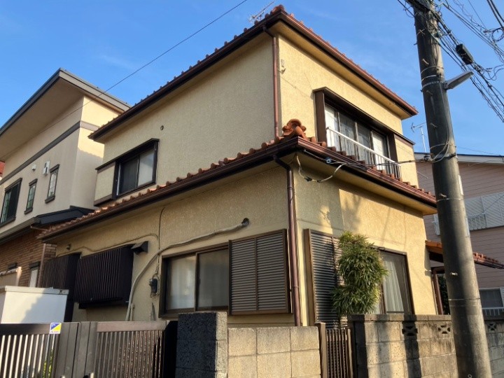 モルタル外壁塗装工事前のお住まい