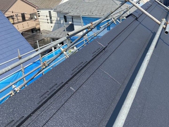 棟板金の設置と最終処理