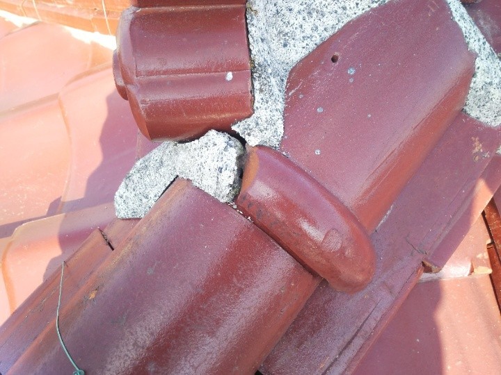 隅棟部分の割れ