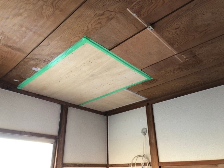 室内の応急処置状況