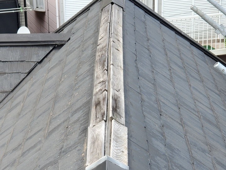 露出した木製貫板の劣化