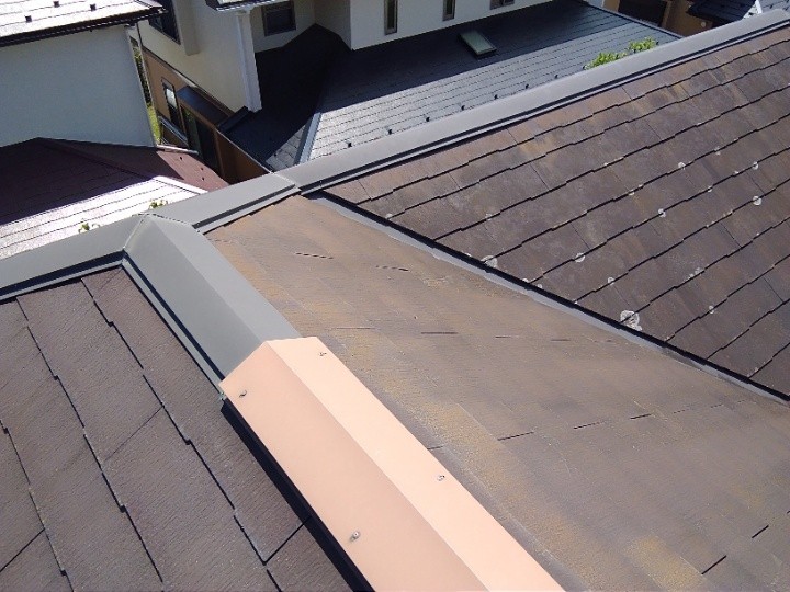 棟まわりの納まりと金属部の状態