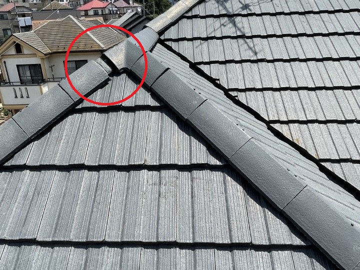 棟全体の納まりとズレの兆候を確認
