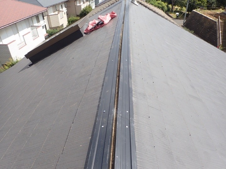 工事前の棟板金