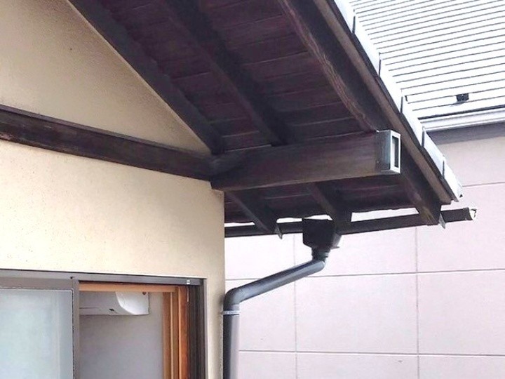 不具合が起きた雨樋
