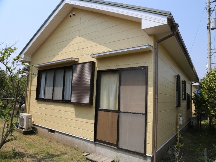 築10年コロニアル屋根へ「横暖ルーフを用いたカバー工事＋外壁塗装工事」を行い防水性・耐久性を向上