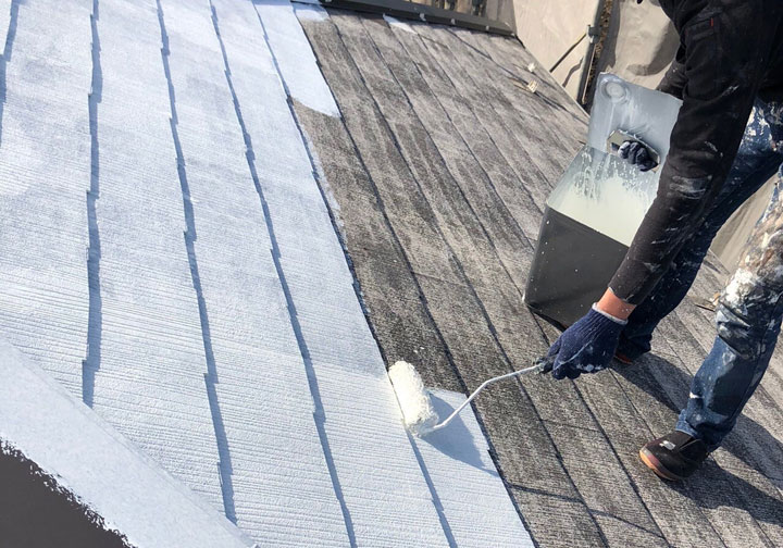 屋根塗装のDIYを推奨しない理由！知っておきたい危険性と失敗のリスクとは？