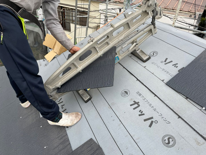 カラーベストとは？特徴・耐用年数・メンテナンス方法をまとめて解説！