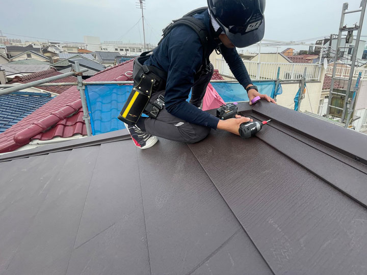 街の屋根やさんの施工例
