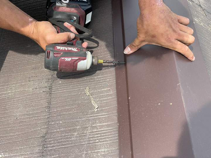 棟板金交換の費用相場