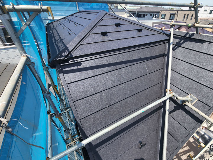 人気の金属屋根