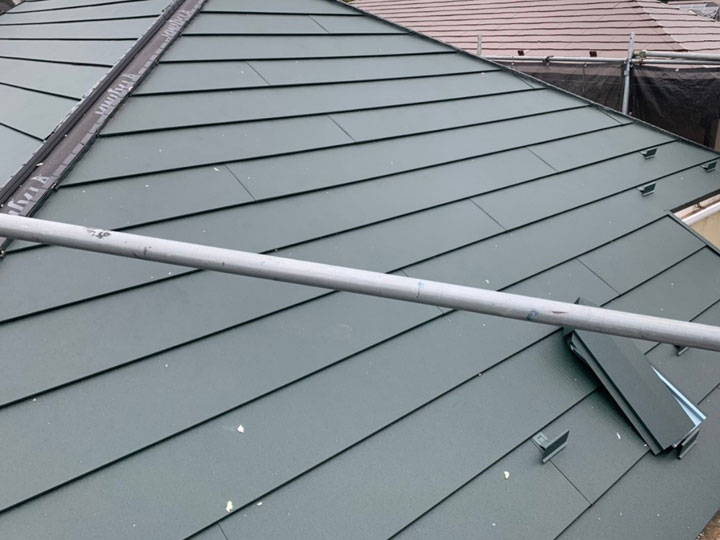 軽量な金属屋根への葺き替え