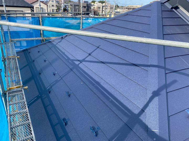 耐久性の高いガルバリウム鋼板屋根