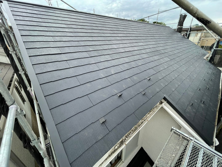 コロニアルグラッサ屋根