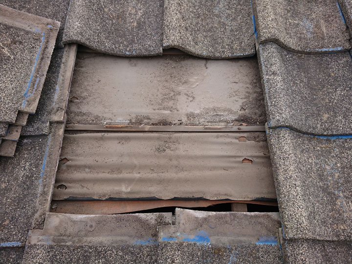 内部のルーフィングが劣化