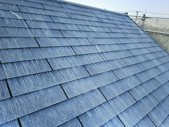 街の屋根やさんが行った塗装の下塗り