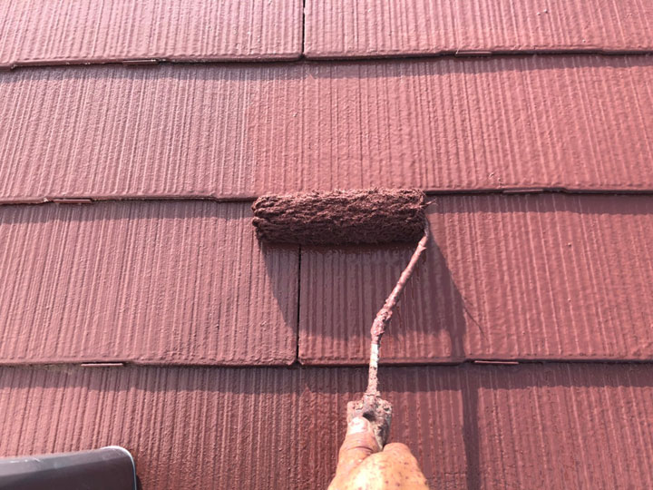 屋根塗装に足場は必要？費用相場と設置する理由をわかりやすく解説