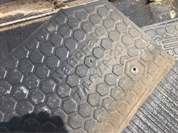 裏面に製品名を確認