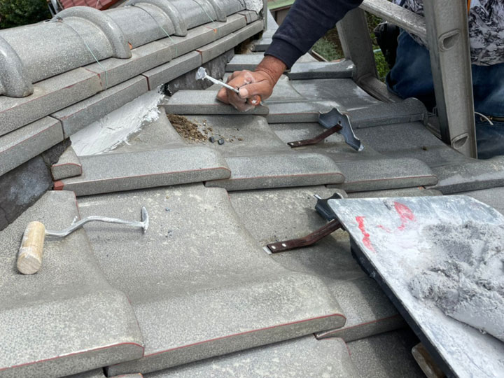 劣化しやすい漆喰部分のメンテナンス