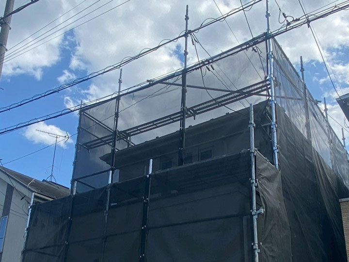 足場が必要です