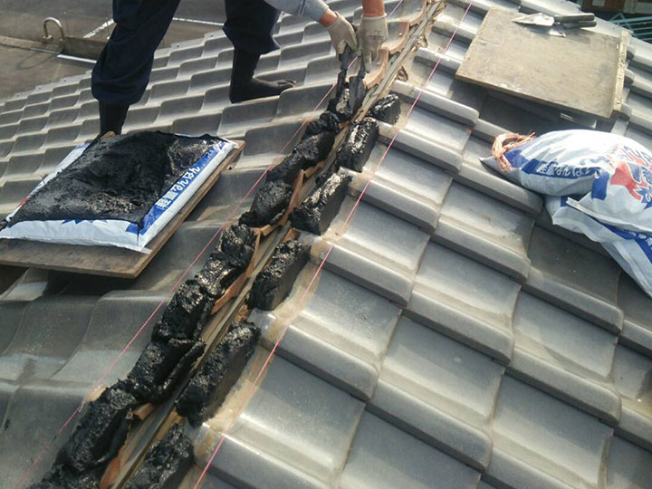 棟の取り直し工事中