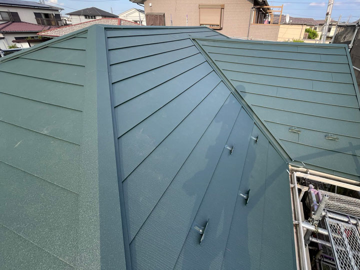 スーパーガルテクトの屋根