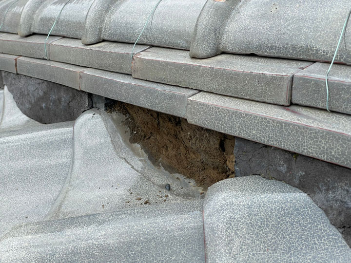 漆喰の剥がれの状態とリスク