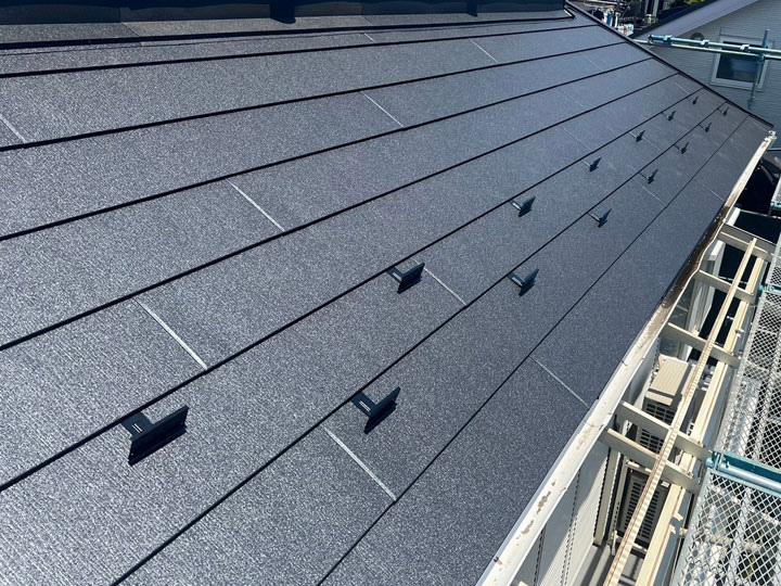 ガルバリウム鋼板屋根