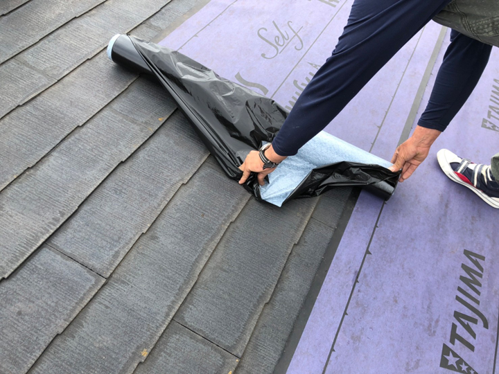 カバー工法の施工の様子